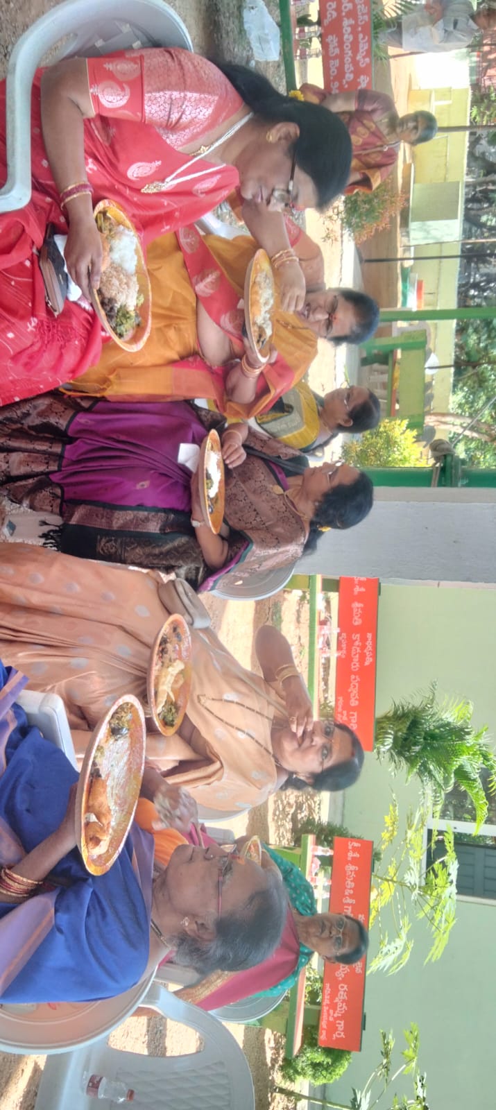 Lunch in Karteeka Vana Bhojanaalu . 1.jpg